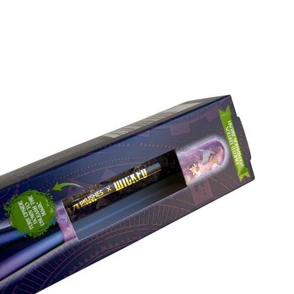 IT Brushes for ULTA Wicked Elphaba Purple & Green Powder Brush NIB - Picture 11 of 13